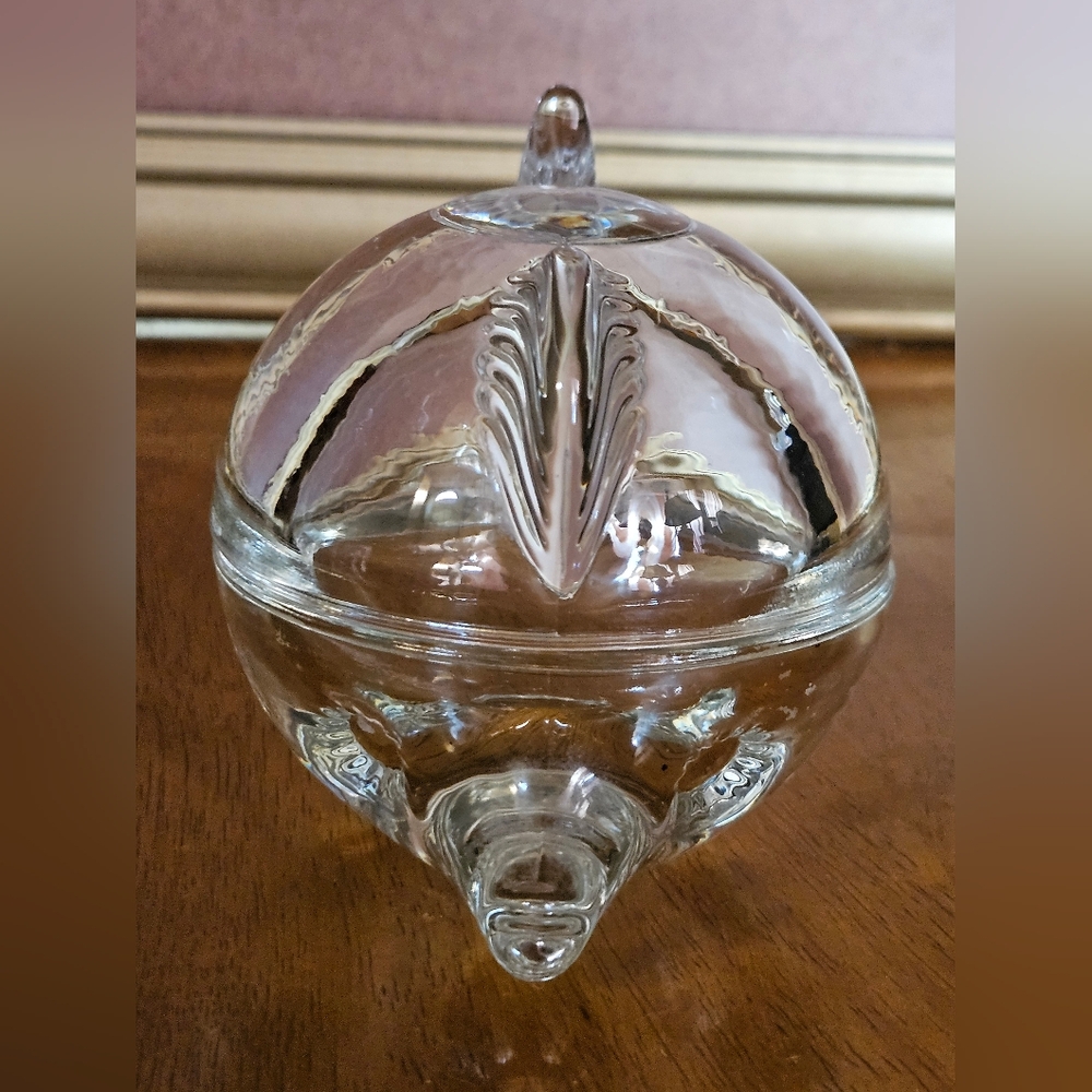 Vtg Anchor Hocking "Animals & Figurines" Fish Designed Trinket Box Paperweight